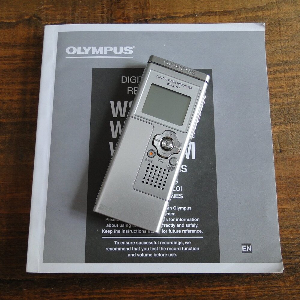 Olympus WS-311M (512 MB, 138.5 Hours) Handheld Digital Voice Recorder